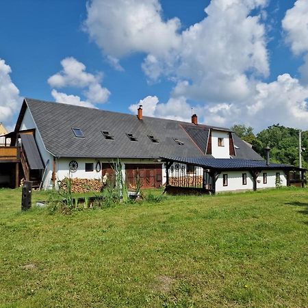 Premyslovsky Dvur Apartment Slezske Pavlovice ภายนอก รูปภาพ