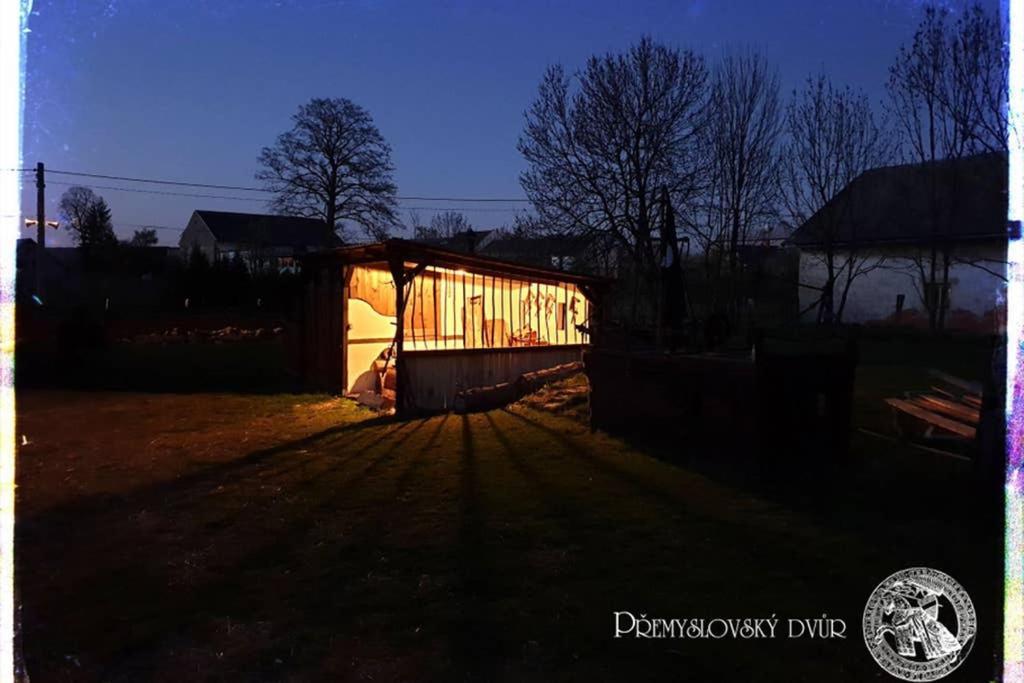 Premyslovsky Dvur Apartment Slezske Pavlovice ภายนอก รูปภาพ